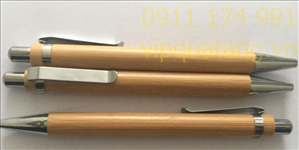 Bút bi thân vỏ tre in logo MS 6001