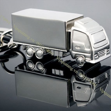 Móc khóa kim loại đúc, mô phỏng hình xe tải, có khắc logo MS 20203